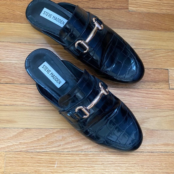 Size 6.5 Steve Madden Slides - Picture 2 of 5